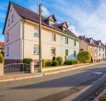 Drei Wohnungen, ein Apfelbaum und jede Menge Potenzial - wohnen, werkeln, wohlfühlen. - Aschersleben