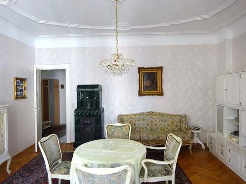 Wohnen - 3 Zimmer Etagenwohnung in Stuttgart