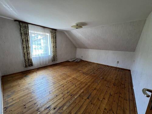 Schlafzimmer DG - 