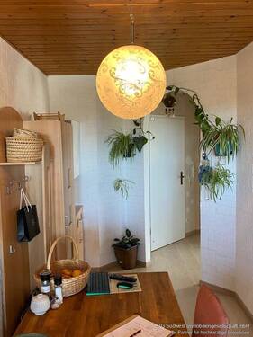 Diele - Etagenwohnung mit 60,00 m&sup2; in Karlsbad / Ittersbach zum Kaufen