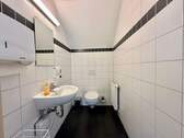 WC Damen Obergeschoss - 