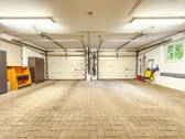 Garage - 