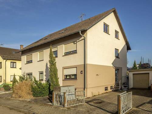 Fassade - Etagenwohnung mit 85,80 m&sup2; in Stutensee / Blankenloch zum Kaufen