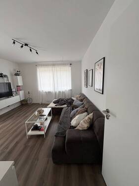 Wohnzimmer - 2 Zimmer Etagenwohnung zur Miete in Bad Brückenau