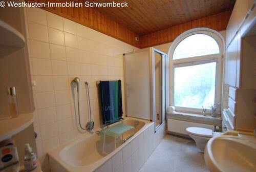 Gebäude 1, Vollbad OG - 