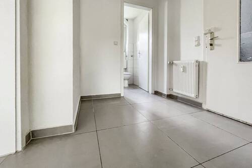 Flur 2 - 3 Zimmer 3- Zimmer in Witten