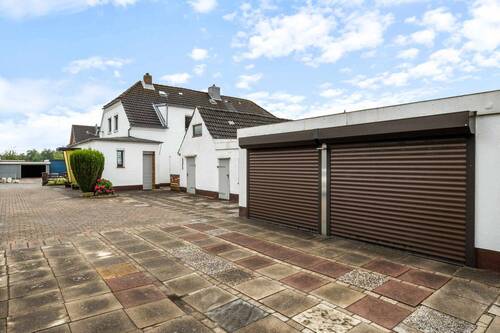 Garage - 