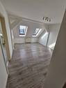 Wohnzimmer - Helle Dachgeschosswohnung - 330,00 EUR Kaltmiete, ca.  52,00 m² Wohnfläche
