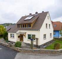 Familienschatz in ländlicher Lage - Ihr neues Zuhause mit viel Platz und Möglichkeiten! - Unsleben