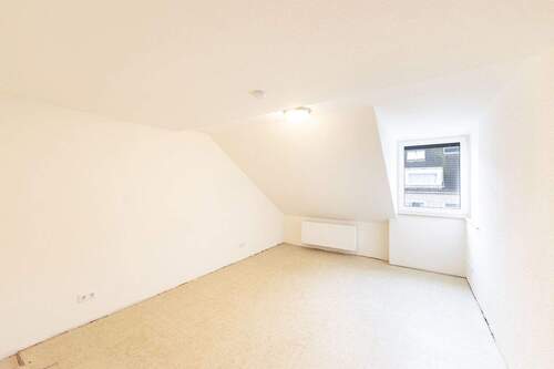 Schlafzimmer - 2 Zimmer Etagenwohnung in Düsseldorf