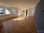 Wohn.-Esszimmer - Etagenwohnung mit 82,00 m&sup2; in Mutlangen zur Miete