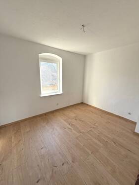 Schlafzimmer.jpg - *3-Raumwohnung in Cannewitz bei Grimma sucht SIE*