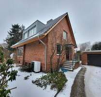 Erstbezug nach Sanierung: Freistehendes EFH (4 Zi.) in Nähe Stadtpark m. Garten,Garage u. Wärmepumpe - Lübeck St. Gertrud