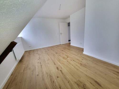 DG: Kinderzimmer 2 - 