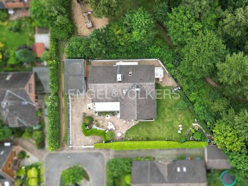 Vogelperspektive - 5 Zimmer Einfamilienhaus in Kaltenkirchen