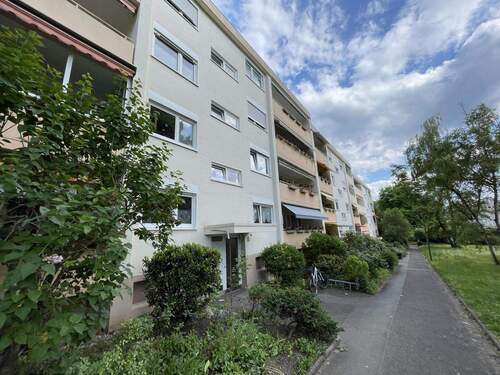 Außenansicht - 4 Zimmer Etagenwohnung in Offenburg