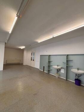 Lagerbereich - Büro mit 90,00 m² in Gera zur Miete