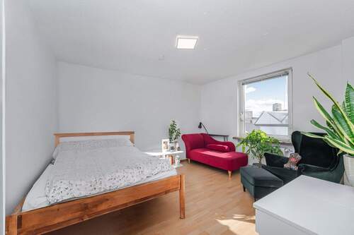 Wohnen/Schlafen - 1 Zimmer Etagenwohnung zum Kaufen in München