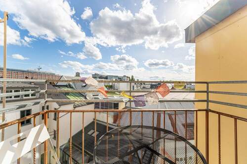 Balkon - Etagenwohnung mit 30,60 m² in München zum Kaufen