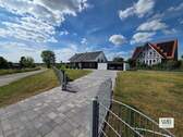 Einfahrt - 6 Zimmer Einfamilienhaus zum Kaufen in Rennau / Ahmstorf