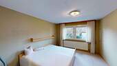 Helles Schlafzimmer im EG - 