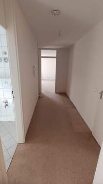 Flur.JPG - 2 Zimmer Etagenwohnung zum Kaufen in Leipzig