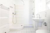 Badezimmer mit WaMa-Anschluss - 