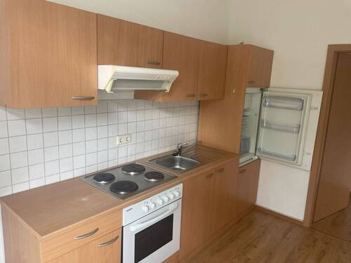 Einbauküche - 2 Zimmer Etagenwohnung zur Miete in Chemnitz