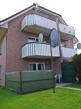 Hinterseite des Hauses - 2 Zimmer Etagenwohnung zur Miete in Cloppenburg