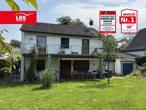 Gartenansicht - Einfamilienhaus mit Süd-West-Garten und optional ein weiteres Baugrundstück