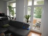 Wohnzimmer-Balkon - 2 Zimmer Etagenwohnung zum Kaufen in Chemnitz