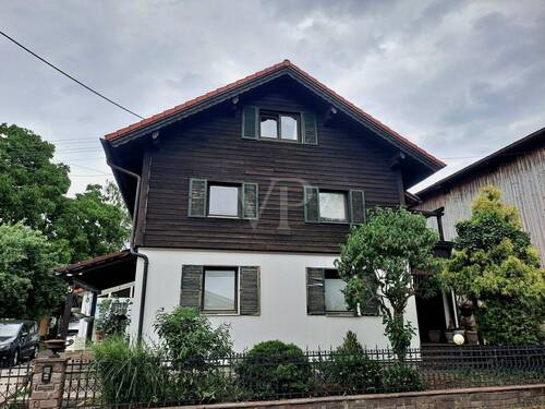 Ansicht Front - Mehrfamilienhaus, Wohnhaus mit 330,00 m&sup2; in Mauerstetten zum Kaufen