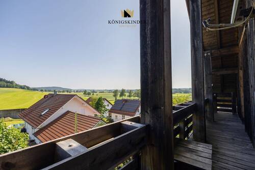 Aussicht Balkon - Einfamilienhaus mit 320,00 m² in Lauben zum Kaufen