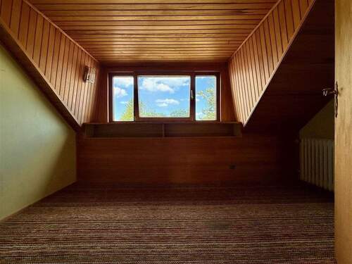 Zimmer 3 OG (rechter Hausteil) - 