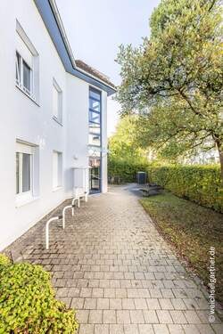 Zuweg zum Haus - Etagenwohnung mit 37,20 m² in Aschheim zum Kaufen