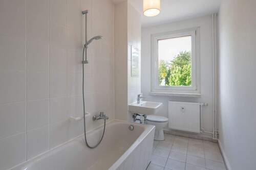 Wohnung_Kaufen_Brandenburg_Schorfheide Bad - 