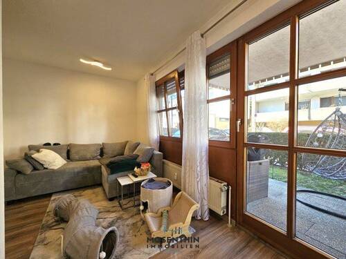 Wohnzimmer - Etagenwohnung mit 50,00 m&sup2; in Filderstadt / Plattenhardt zum Kaufen