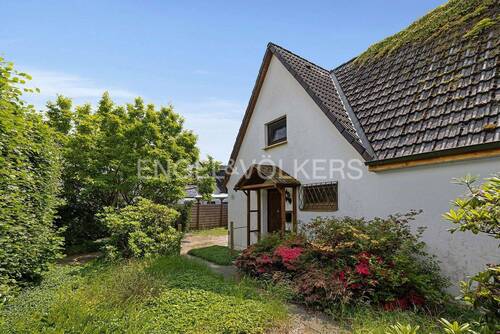 Hauseingang - 5 Zimmer Einfamilienhaus in Henstedt-Ulzburg