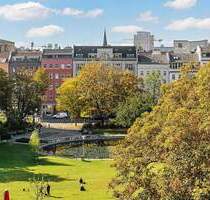 3-Zimmer-Wohnung mit Skyline-Eleganz direkt am Weinbergpark - Berlin Mitte