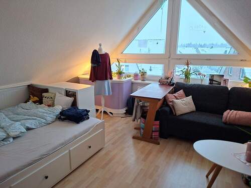 wohnlich ausgebauter Dachboden - 