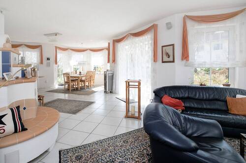 Wohn-Essbereich - 6 Zimmer Einfamilienhaus in Rödermark