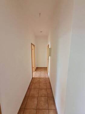 Flur - 2 Zimmer Etagenwohnung in Chemnitz