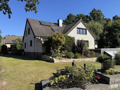 Bild 1 - Ruhige Lage in Alt-Ochtersum - 489.000,00 EUR Kaufpreis, ca.  240,00 m² Wohnfläche