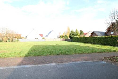 Bild - Familiengerechtes, zentrumsnah gelegenes Grundstück für Wohnhausbebauung