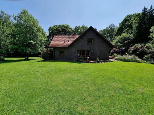 Bild 2 - 7 Zimmer Einfamilienhaus zum Kaufen in Oldenburg (Oldb)