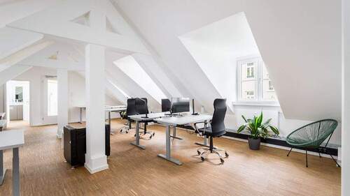 Dachgeschoss Loft - Büro in München zur Miete