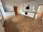 Küche mit Einbauküche - Etagenwohnung mit 99,50 m² in Gera zur Miete