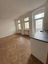 Küche mit Balkon - 