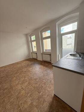 Küche mit Balkon - 