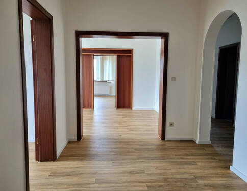 Flur - 5 Zimmer Büro in Wurster Nordseeküste